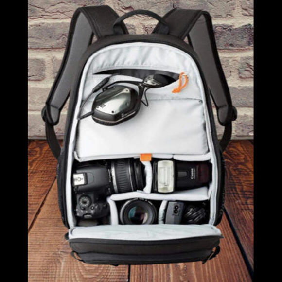 LowePro Tahoe BP 150. Lightweight Compact Camera Backpack (Black) LP36892-PWW - Picture 4 of 6